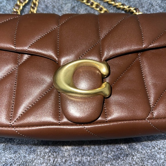 Tabby Shoulder Bag 20 With Pillow Quilting - Picture 6 of 11